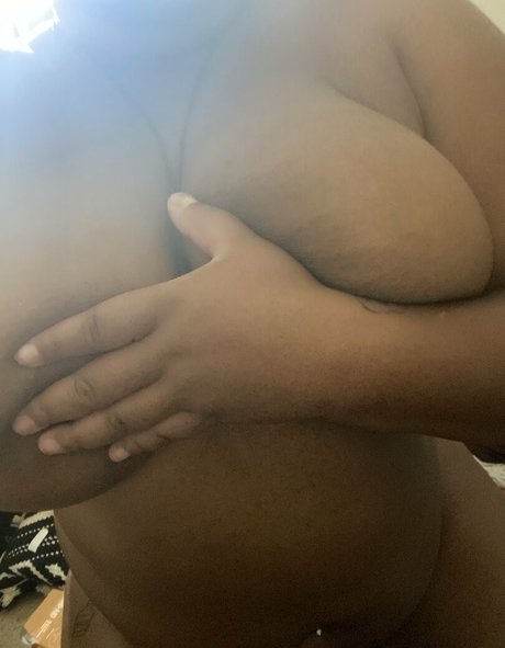 Nagie wyciekłe zdjęcie OnlyFans od Burberrybitch