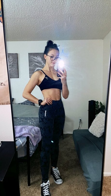 Nagie wyciekłe zdjęcie OnlyFans od Eralia