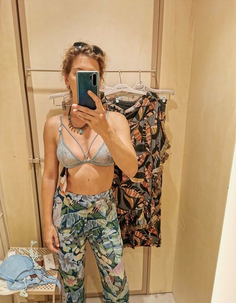 Nagie wyciekłe zdjęcie OnlyFans od Lanalaine