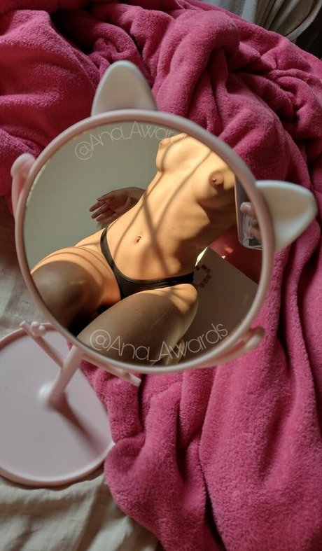 Nagie wyciekłe zdjęcie OnlyFans od Anaawards