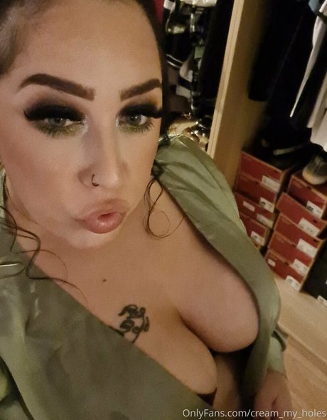 Nagie wyciekłe zdjęcie OnlyFans od Creammyholes