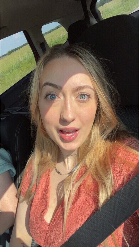 Nagie wyciekłe zdjęcie OnlyFans od Raeanna