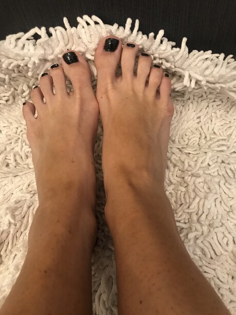 Nagie wyciekłe zdjęcie OnlyFans od Feet Lovers
