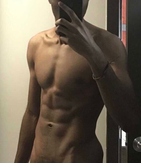 Nagie wyciekłe zdjęcie OnlyFans od Sage