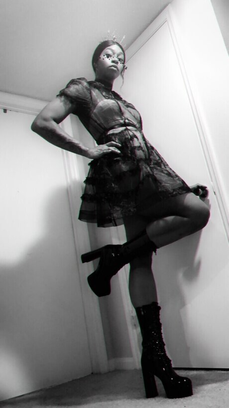 Nagie wyciekłe zdjęcie OnlyFans od Ladyren10
