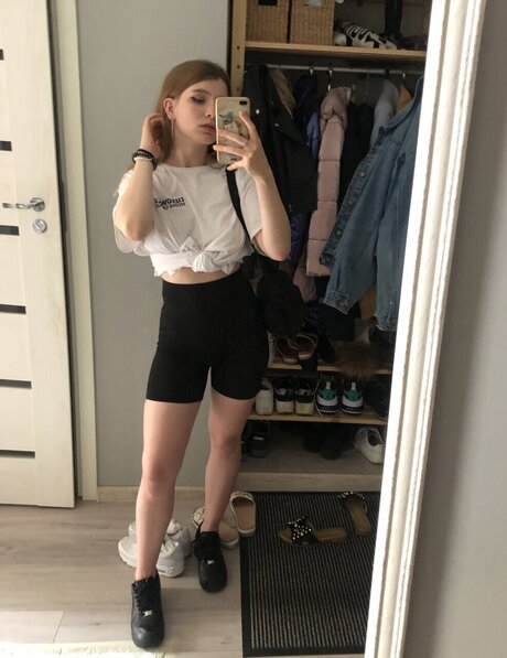 Nagie wyciekłe zdjęcie OnlyFans od Polly