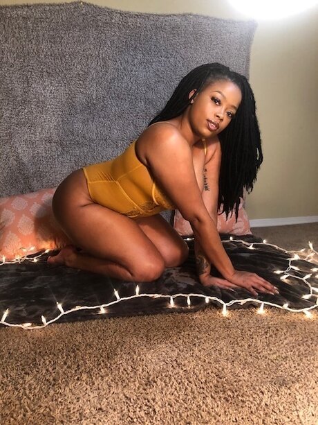 Nagie wyciekłe zdjęcie OnlyFans od Monique