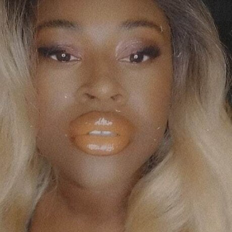 Nagie wyciekłe zdjęcie OnlyFans od Aminia