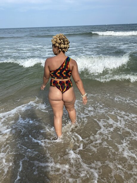 Nagie wyciekłe zdjęcie OnlyFans od Latasha