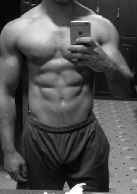 Nagie wyciekłe zdjęcie OnlyFans od Lazylifter