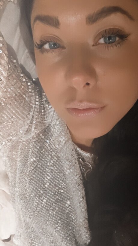 Nagie wyciekłe zdjęcie OnlyFans od Mymy
