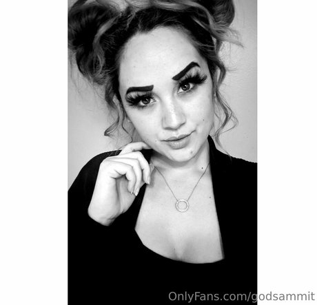Nagie wyciekłe zdjęcie OnlyFans od Godsammit