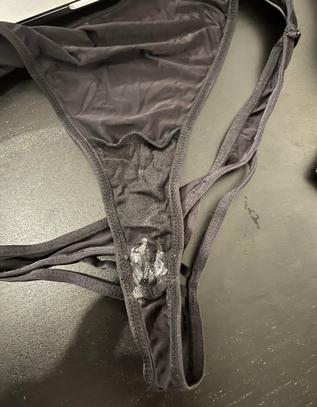 Nagie wyciekłe zdjęcie OnlyFans od Norwegianhotwifey