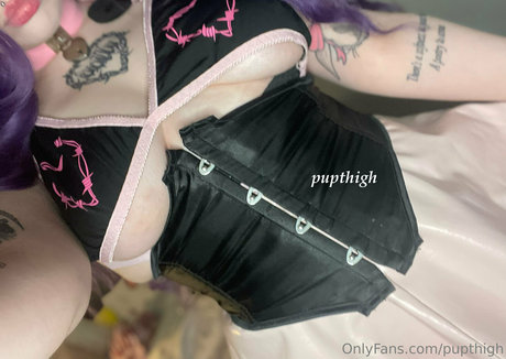 Nagie wyciekłe zdjęcie OnlyFans od Pupthigh