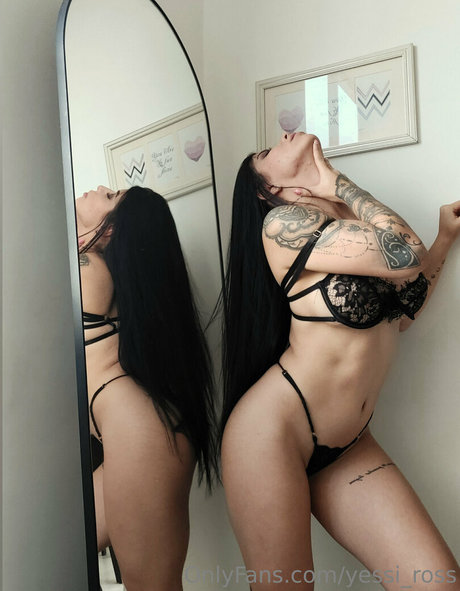 Yessi_ross