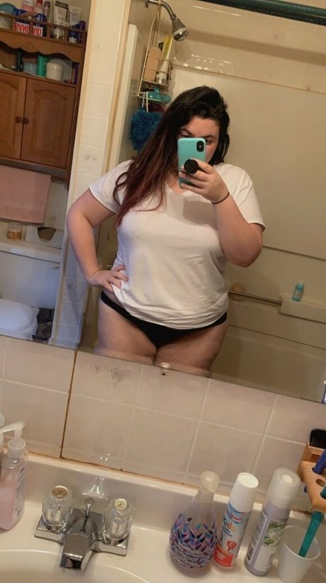Nagie wyciekłe zdjęcie OnlyFans od Makeashcum