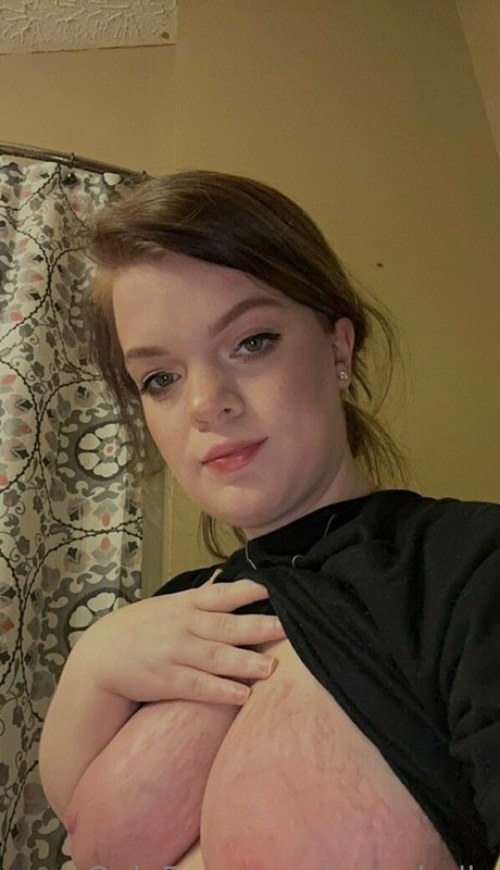 Nagie wyciekłe zdjęcie OnlyFans od Sassyholly