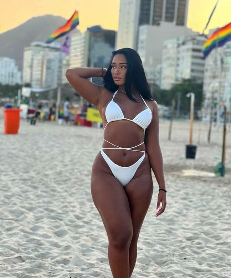 Nagie wyciekłe zdjęcie OnlyFans od Thaynunes