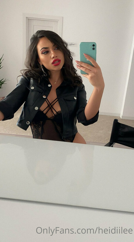 Nagie wyciekłe zdjęcie OnlyFans od Virginiadee