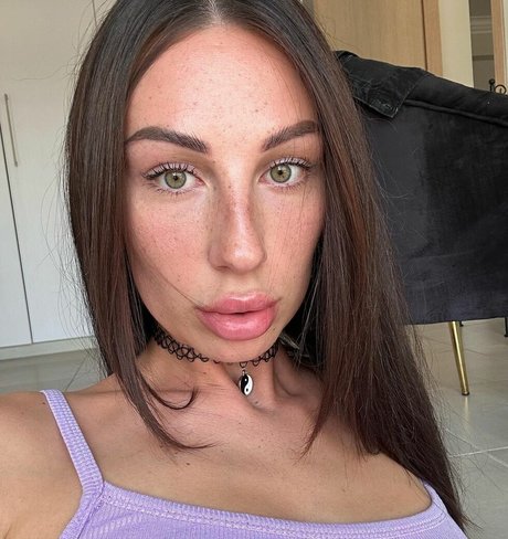 Nagie wyciekłe zdjęcie OnlyFans od Alison