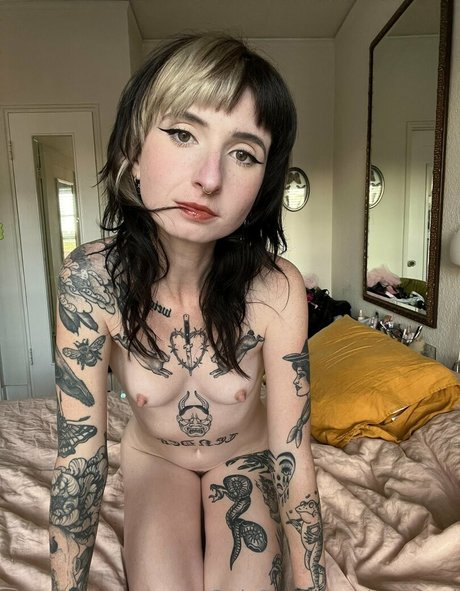 Nagie wyciekłe zdjęcie OnlyFans od Ratxgurl