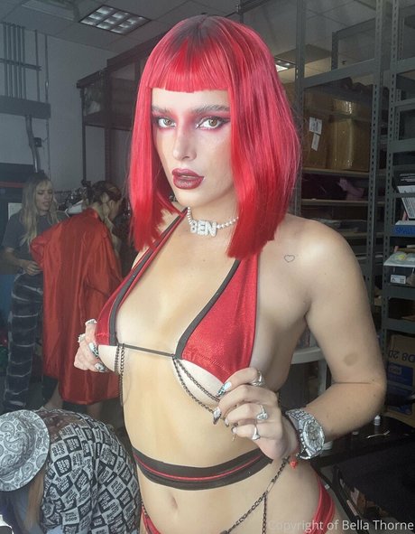 Bella Thorne