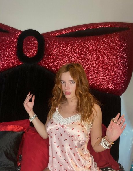 Bella Thorne