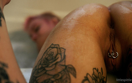 Nagie wyciekłe zdjęcie OnlyFans od Little Spittle