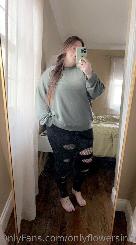 Nagie wyciekłe zdjęcie OnlyFans od Onlyflowersinhell