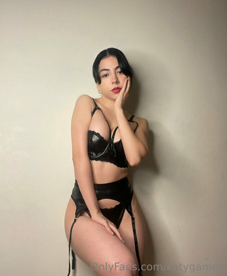 Nagie wyciekłe zdjęcie OnlyFans od Katygamez