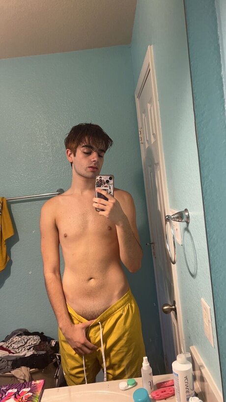 Nagie wyciekłe zdjęcie OnlyFans od Chris