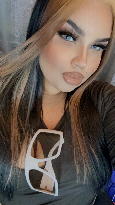 Nagie wyciekłe zdjęcie OnlyFans od Bella Mvrie