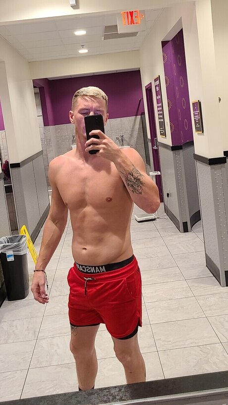 Nagie wyciekłe zdjęcie OnlyFans od Yorge