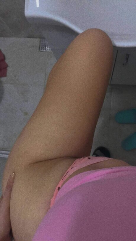 Nagie wyciekłe zdjęcie OnlyFans od Lolly