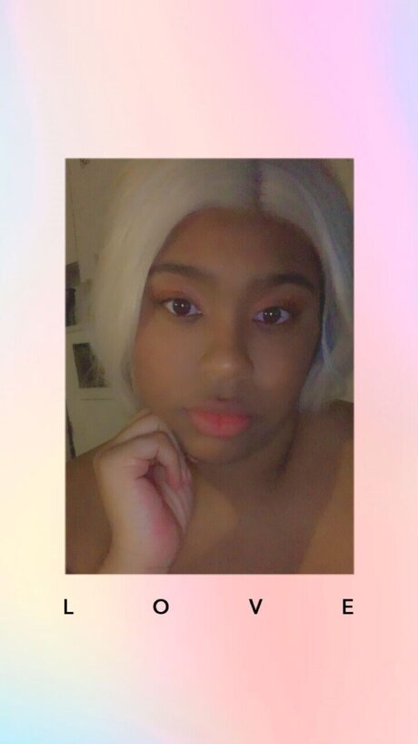 Nagie wyciekłe zdjęcie OnlyFans od Goddess Gold