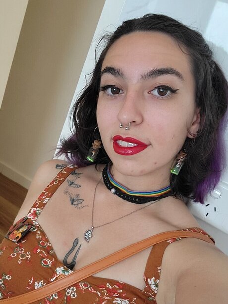 Nagie wyciekłe zdjęcie OnlyFans od Honeybee