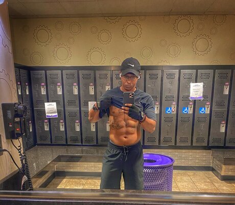 Nagie wyciekłe zdjęcie OnlyFans od Devante Smithcowsette