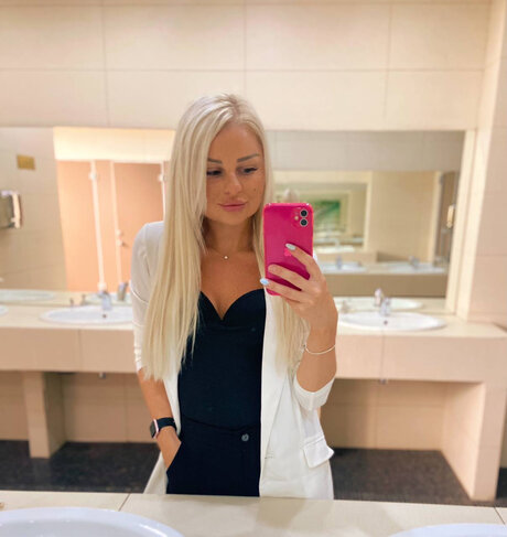 Nagie wyciekłe zdjęcie OnlyFans od Olena Pastera