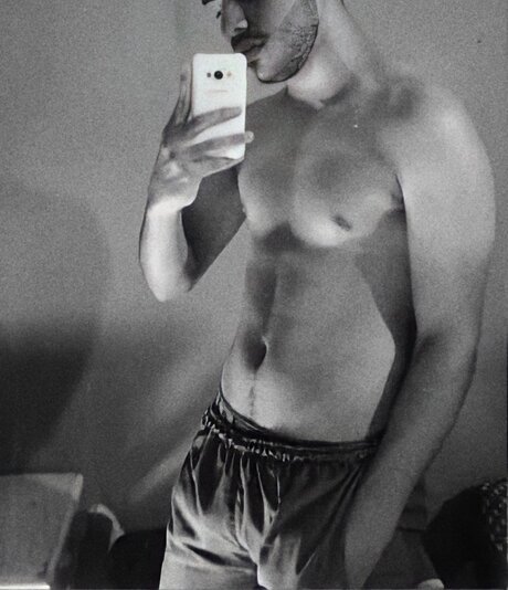 Nagie wyciekłe zdjęcie OnlyFans od Jorge Love
