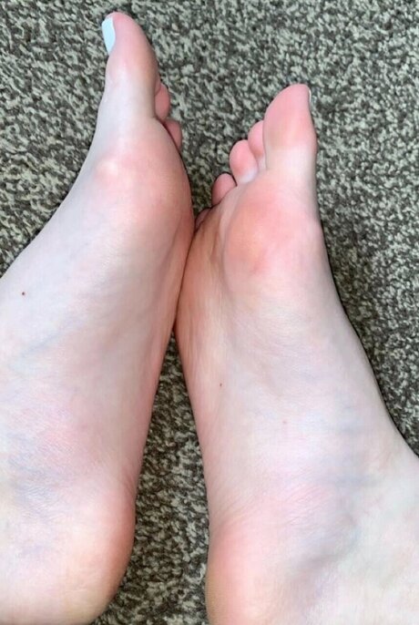 Nagie wyciekłe zdjęcie OnlyFans od Toetallytina