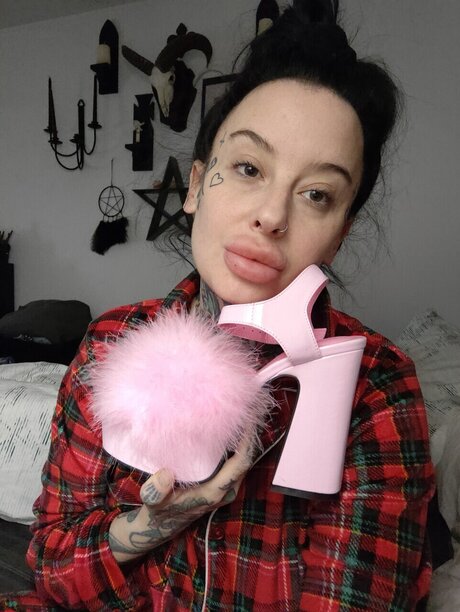 Nagie wyciekłe zdjęcie OnlyFans od Hanlovesshoes