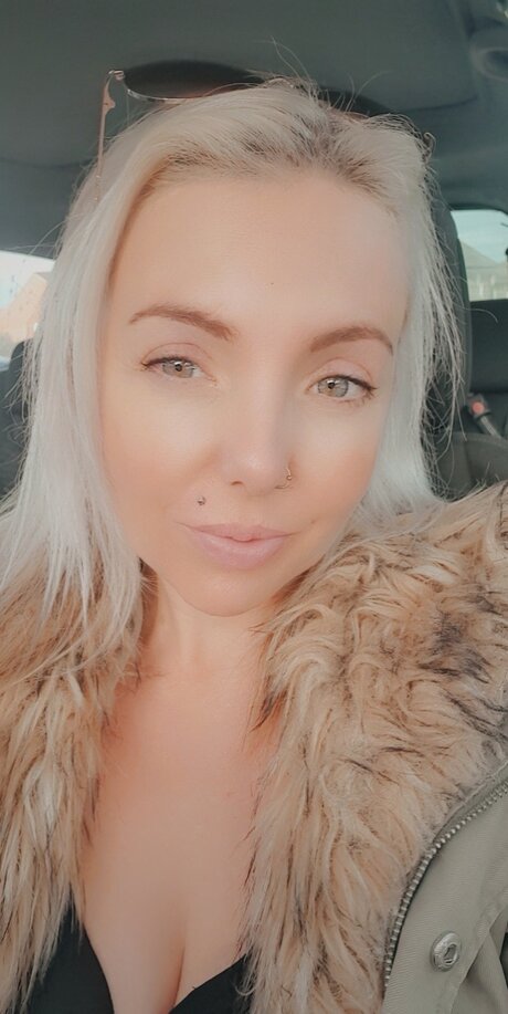 Nagie wyciekłe zdjęcie OnlyFans od Embo