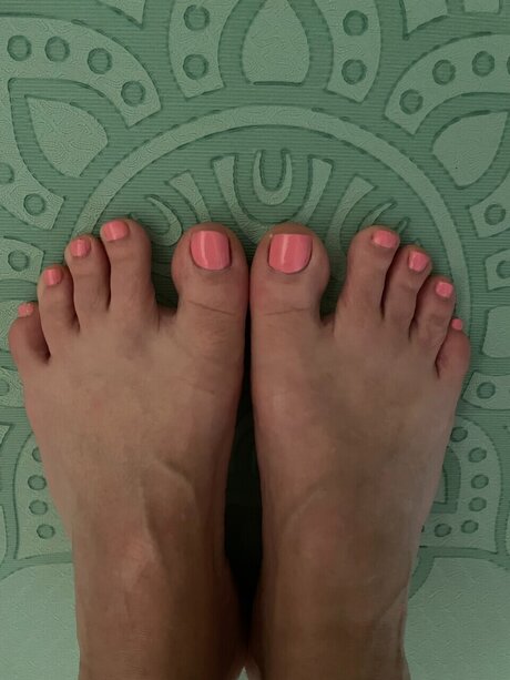 Yogafeet