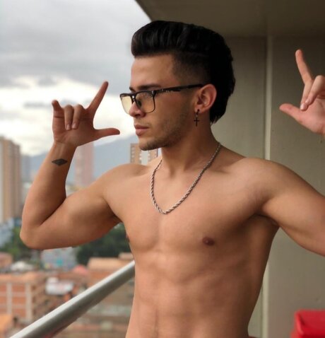 Nagie wyciekłe zdjęcie OnlyFans od Alex Flores