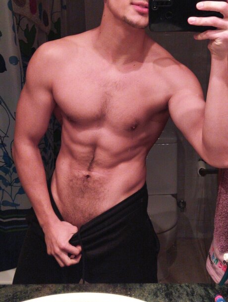 Nagie wyciekłe zdjęcie OnlyFans od Ronny