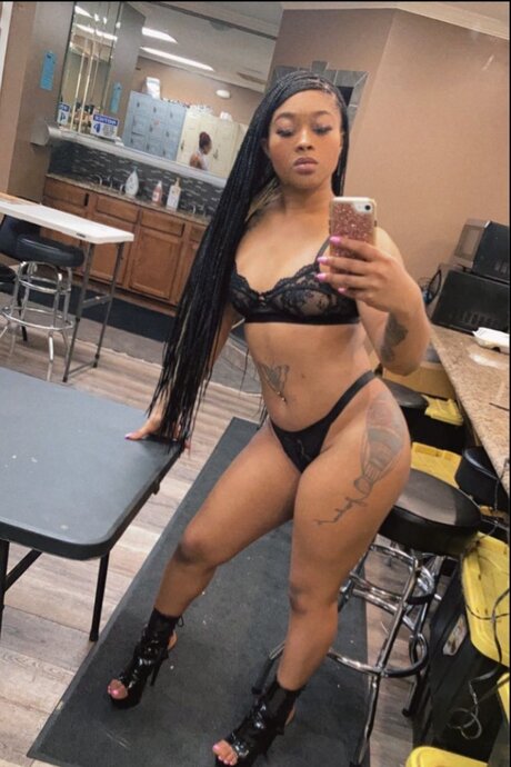 Nagie wyciekłe zdjęcie OnlyFans od Yourfavoritewestindie
