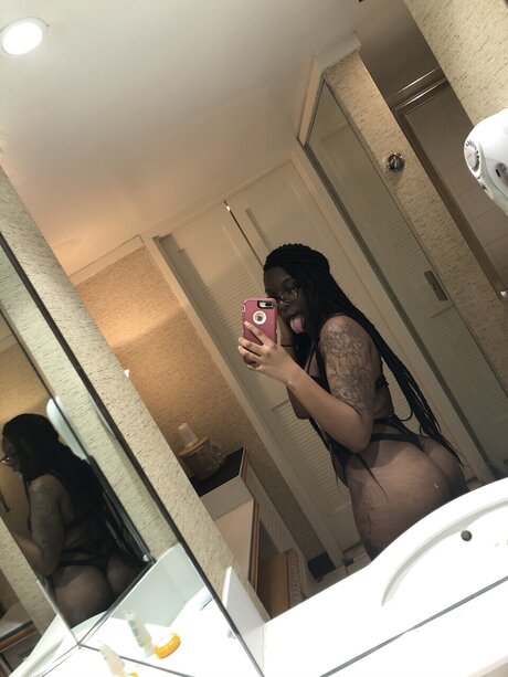 Nagie wyciekłe zdjęcie OnlyFans od Ceesnow