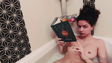 Nagie wyciekłe zdjęcie OnlyFans od Angelica Asmr