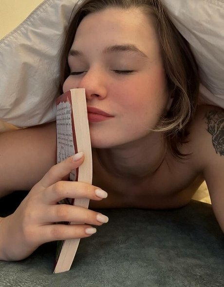 Nagie wyciekłe zdjęcie OnlyFans od Sveta Hurin