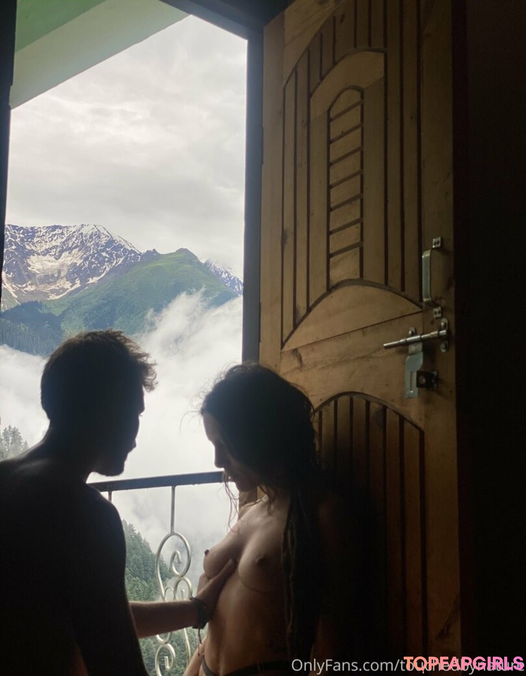 Nagie wyciekłe zdjęcie OnlyFans od Touched By Nature #1218